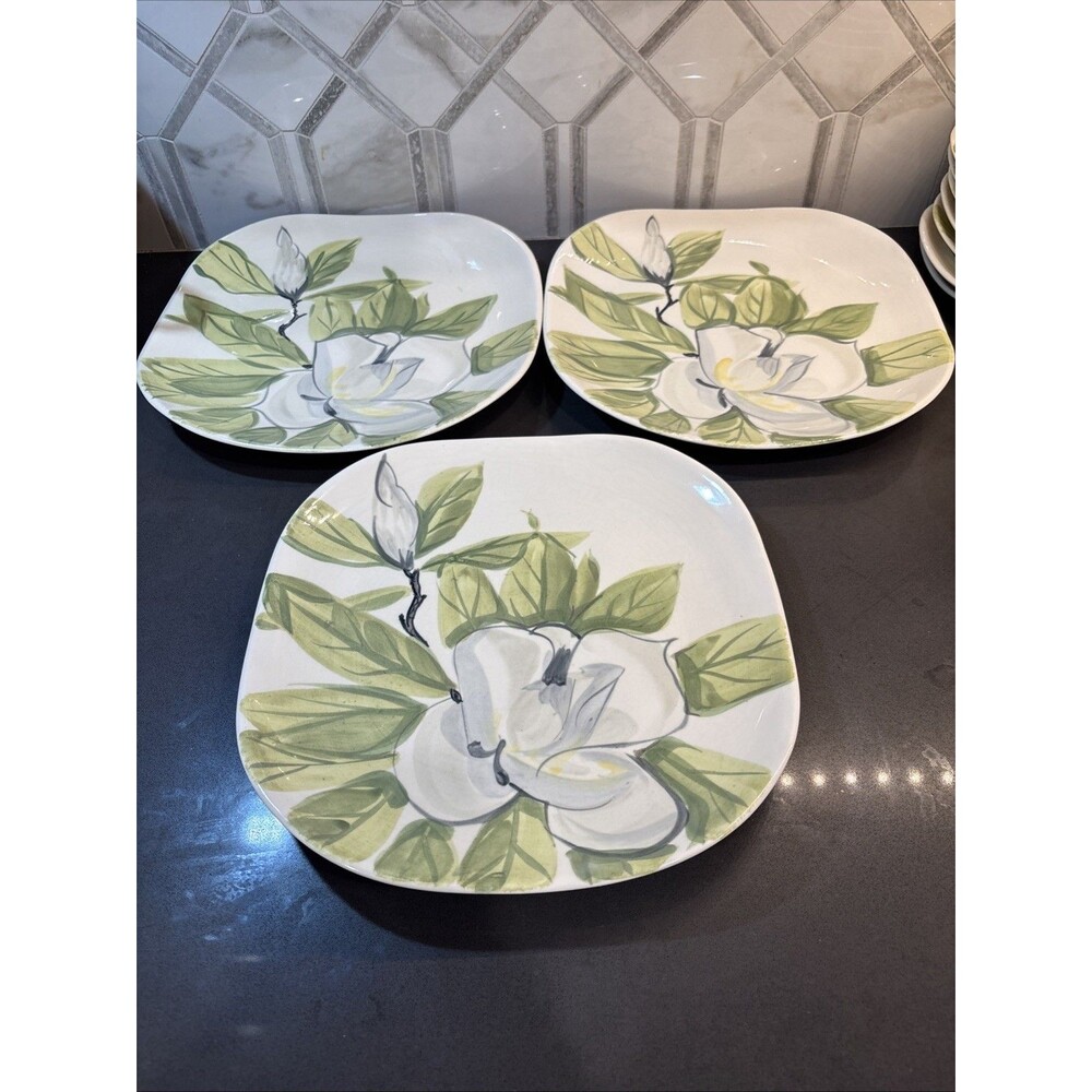 RED WING POTTERY Magnolia Dinner Plates, Set Of 3 - Hand Painted 10 1/2" Dishes
